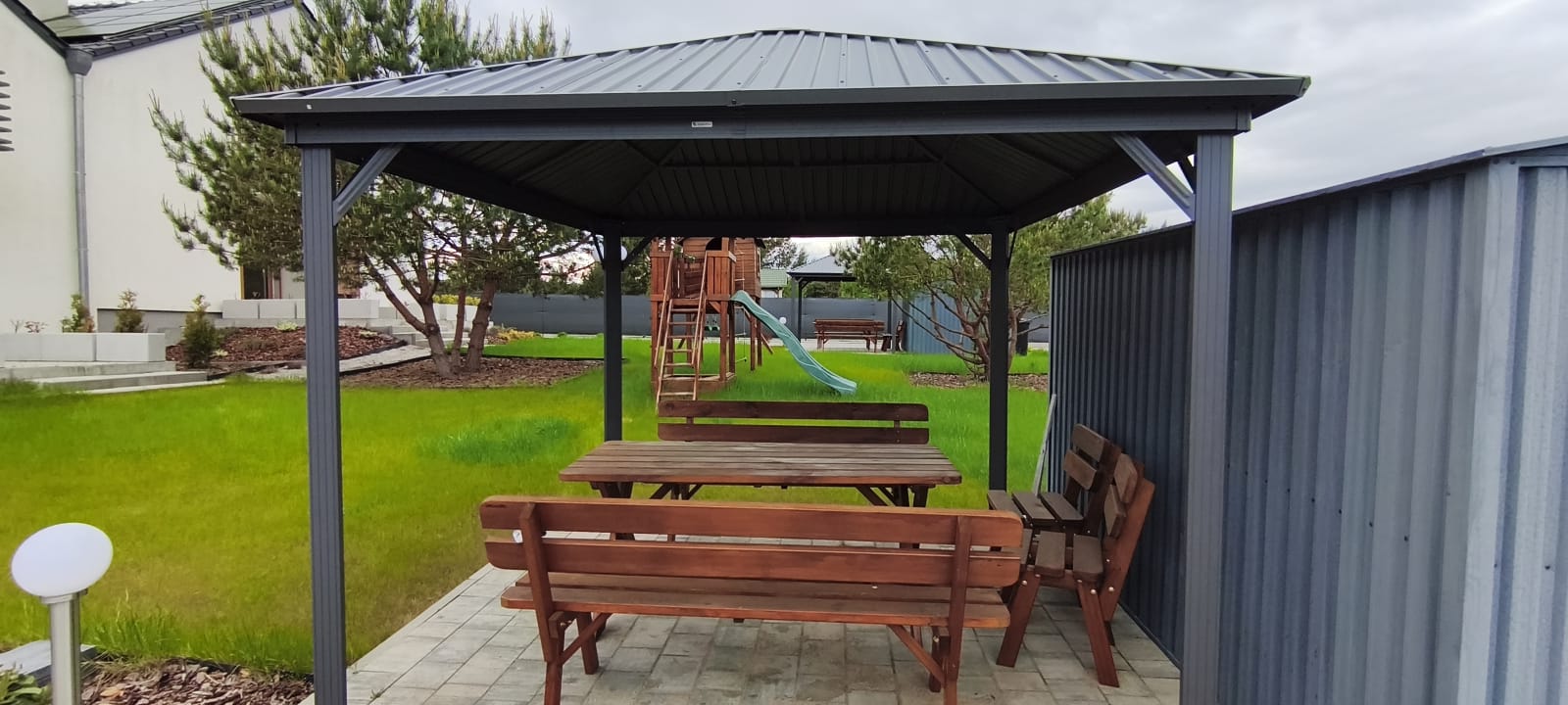 Apartament 7 – widok ogrodu